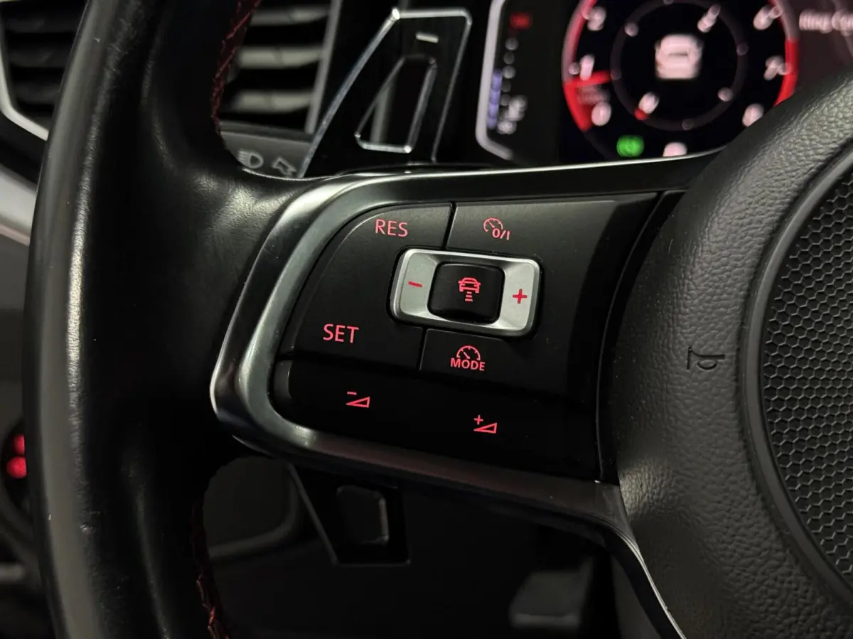 2.0 TSI GTI | Pano | Beats | CarPlay | Sfeer