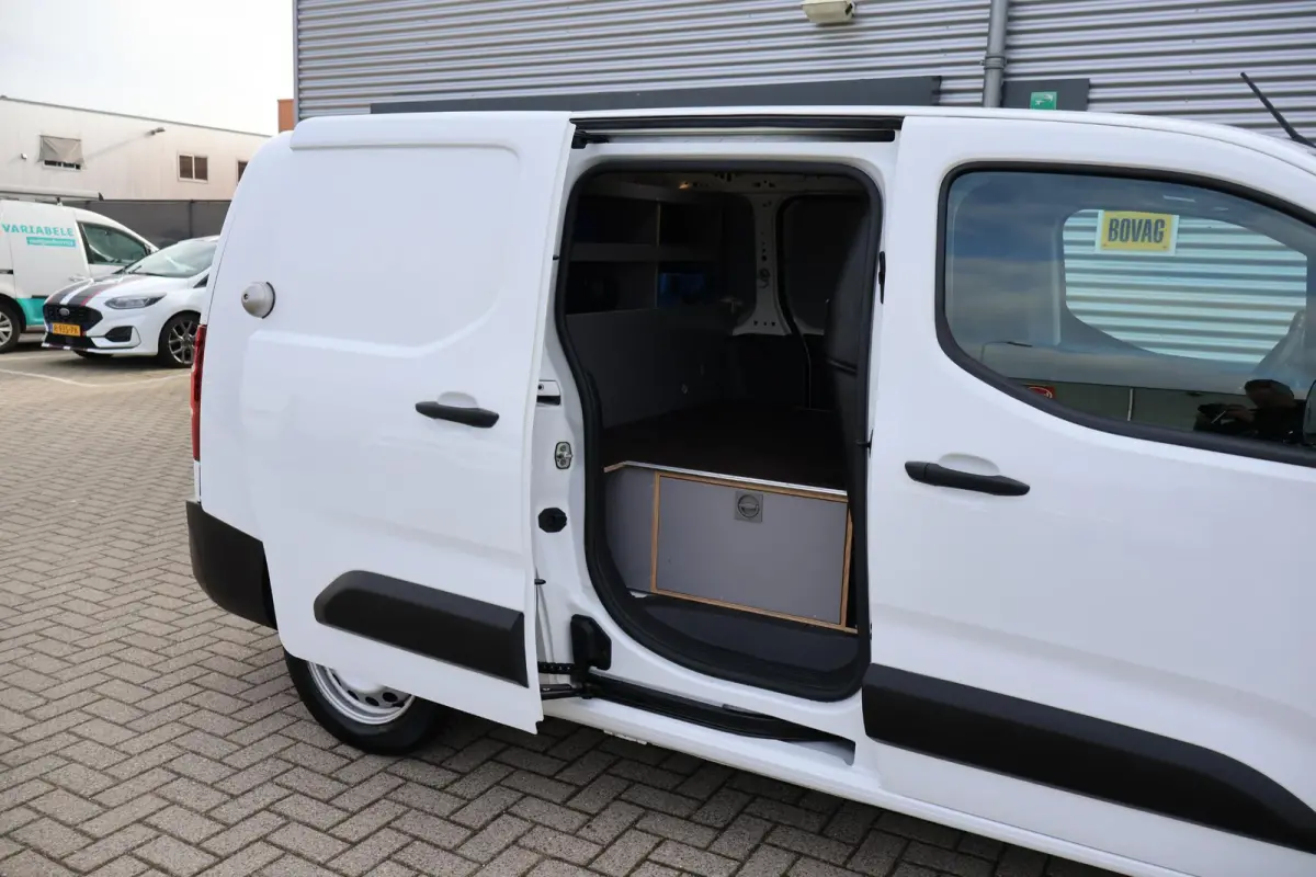 1.5D L2H1 Edition 1e Eigenaar | Dealer Onderh | BTW | NL-Auto | 2xSchuifdeur | Inrichting | Bluetooth | Cruise | Start/Stop | Hill-Hold | PDC