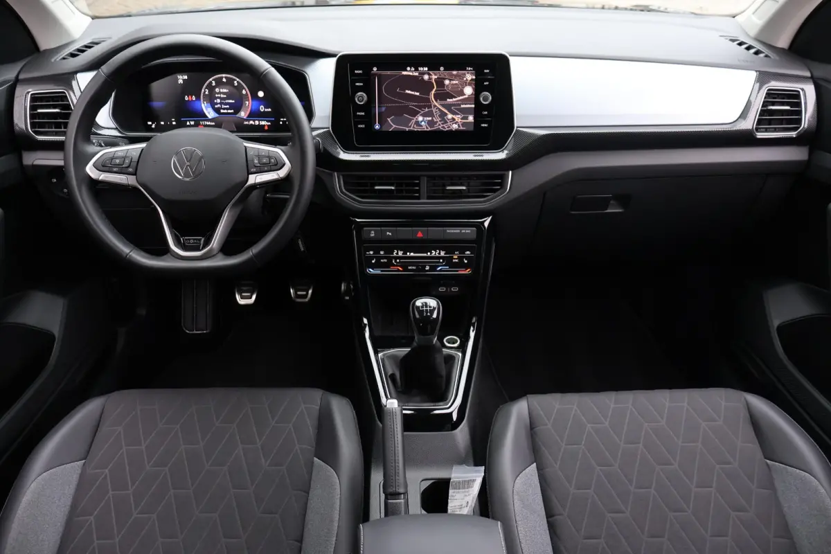 1.0 TSI Life Edition 1e Eigenaar | Volledig Onderh | BTW | Stoelverwarming | Navi | Carplay | ACC | LED | Bots | Keyless | DAB | PDC