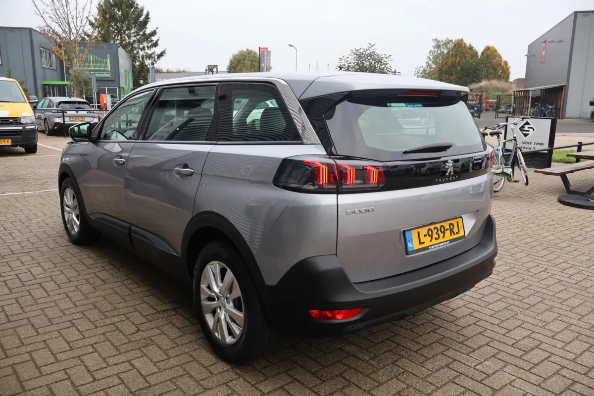 1.2 Active 1e Eigenaar | NL-Auto | Dealer Onderh | 7P | Af Trekhaak | Stoelverwarming | Camera | Leder | Dakdrager-set | Navi | LED | PDC | DAB
