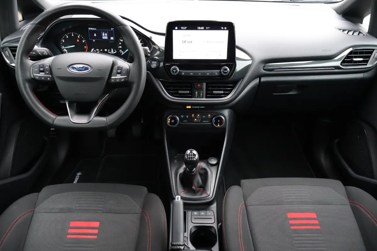 1.0 Hybrid ST-Line 1e Eigenaar | Volledig Onderh | NL-Auto | BTW | Carplay | Navi by app | Cruise | LED | Donkere Hemel | Keyless | DAB | PDC | Start/Stop | Hill-Hold