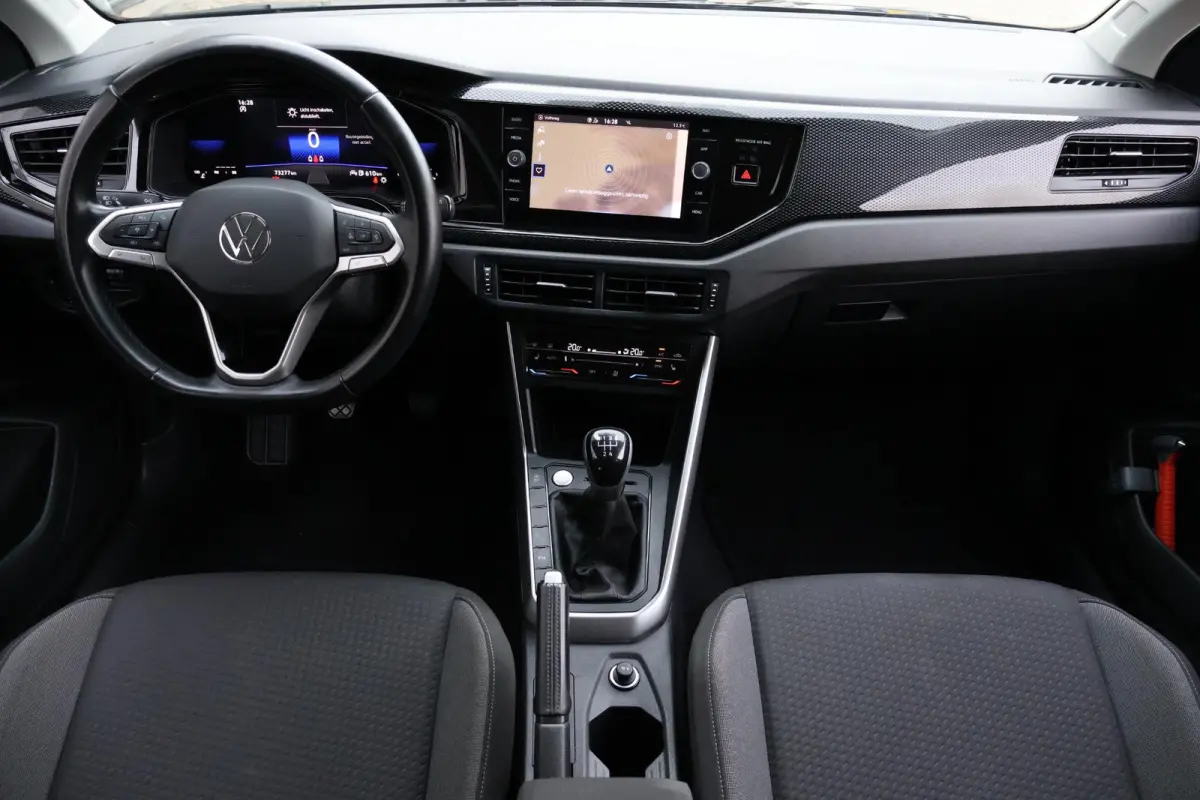 1.0 TSI Life 1e Eigenaar | Volledig Onderh | NL-Auto | BTW | Camera | Navi | Stoelverwarming | Carplay | ACC | Bots | Full Led | DAB | PDC | Start/Stop
