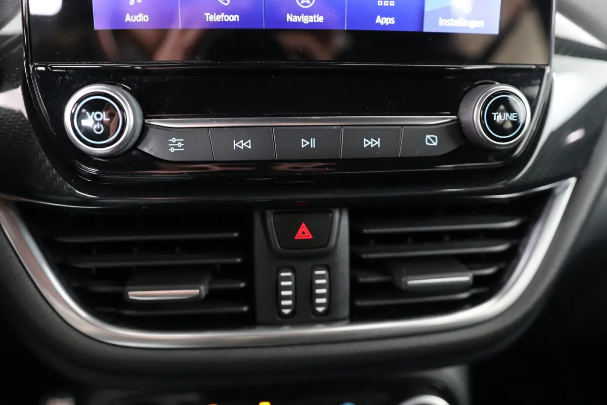 1.0 EcoBoost ST-Line | 1e Eigenaar! | LED | Navi | Airco | DAB | Keyless | Cruise Control | Parkeersensoren | Lichtmetalen Velgen