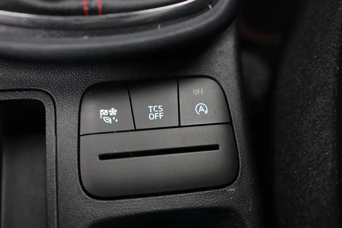1.0 EcoBoost ST-Line | 1e Eigenaar! | LED | Navi | Airco | DAB | Keyless | Cruise Control | Parkeersensoren | Lichtmetalen Velgen