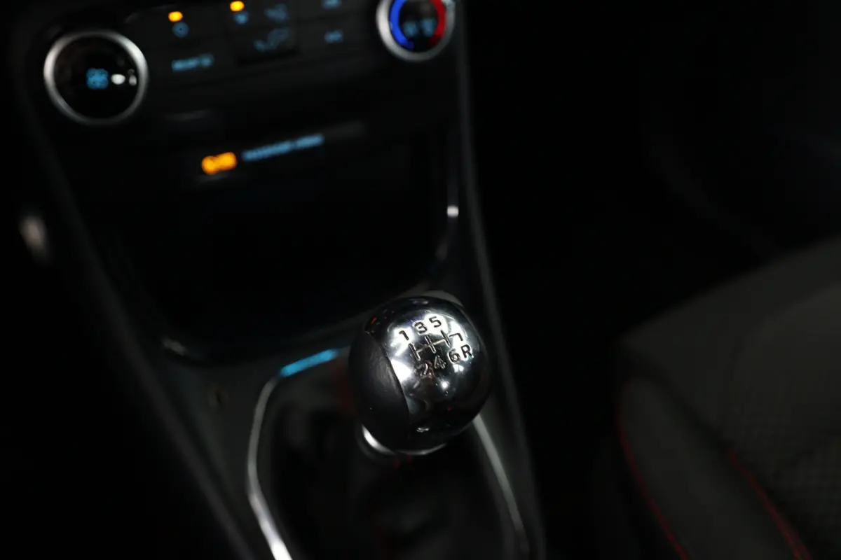 1.0 EcoBoost ST-Line | 1e Eigenaar! | LED | Navi | Airco | DAB | Keyless | Cruise Control | Parkeersensoren | Lichtmetalen Velgen