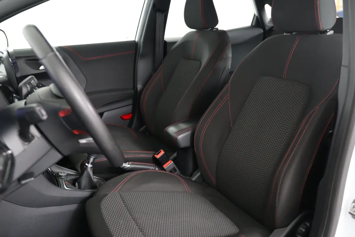 1.0 EcoBoost ST-Line | 1e Eigenaar! | LED | Navi | Airco | DAB | Keyless | Cruise Control | Parkeersensoren | Lichtmetalen Velgen