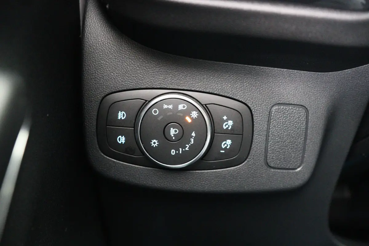 1.0 EcoBoost ST-Line | 1e Eigenaar! | LED | Navi | Airco | DAB | Keyless | Cruise Control | Parkeersensoren | Lichtmetalen Velgen