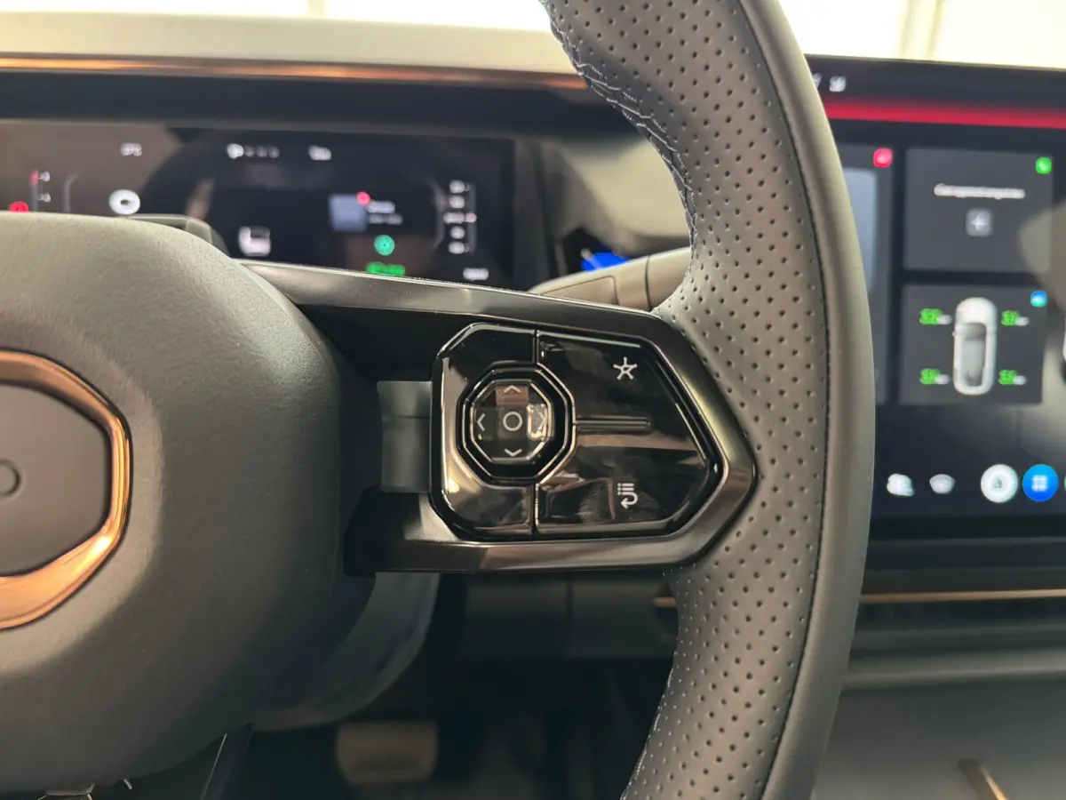 1.5 More | Apple Carplay/Android Auto|telefoonintegratie premium | Cruise control adaptief met Stop&Go en stuurhulp | Electronic climate controle