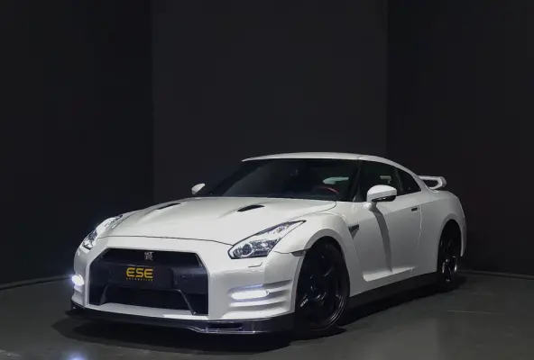3.8 V6 Track Edition