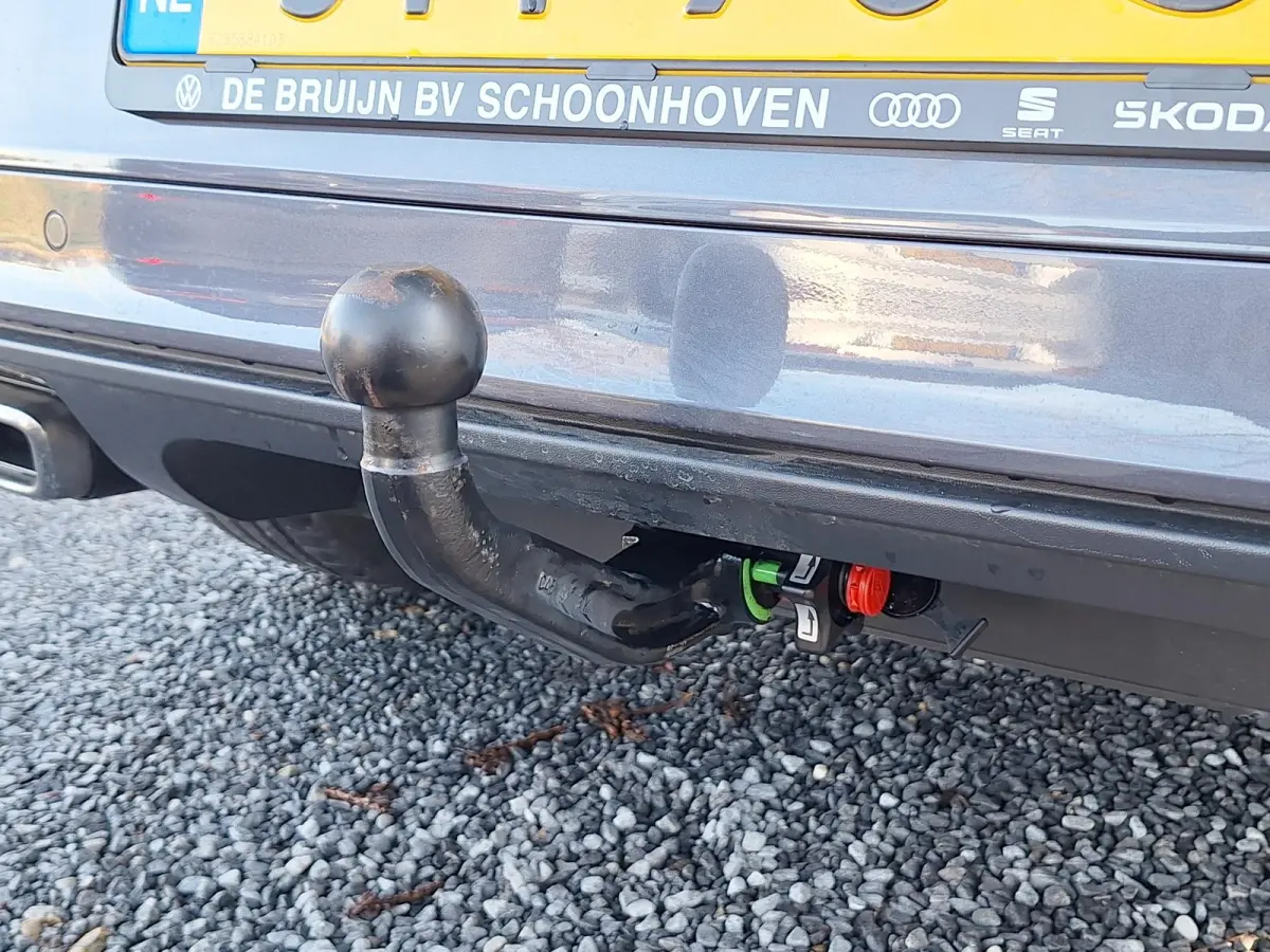 1.5 TSI 150pk DSG R-Line (Trekhaak,Camera,Virtual,IQ)