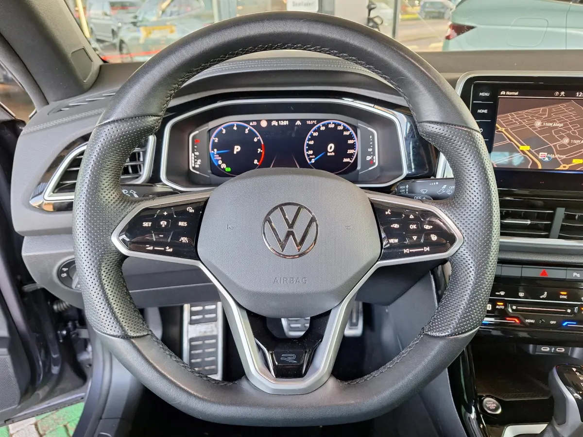 1.5 TSI 150pk DSG R-Line (Trekhaak,Camera,Virtual,IQ)