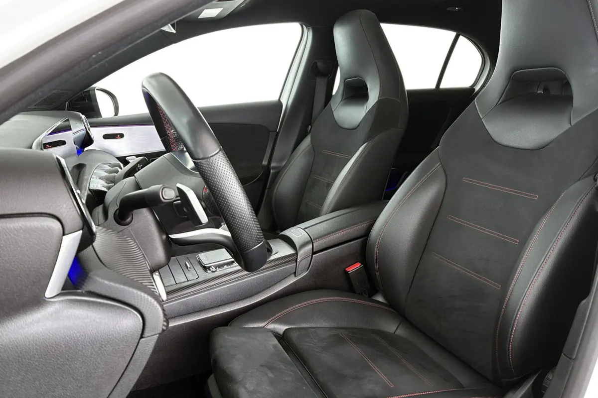 250 e Business Solution AMG Limited Pano Sfeerverlichting Trekhaak Stoelverwarming SOH 95%