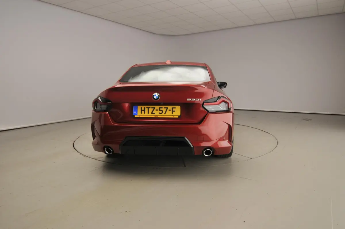 230i | M-Sportpakket | LED | Navigatie | Sportstoelen | Stoelverwarming | Keyles go | DAB | Alu 18 inch