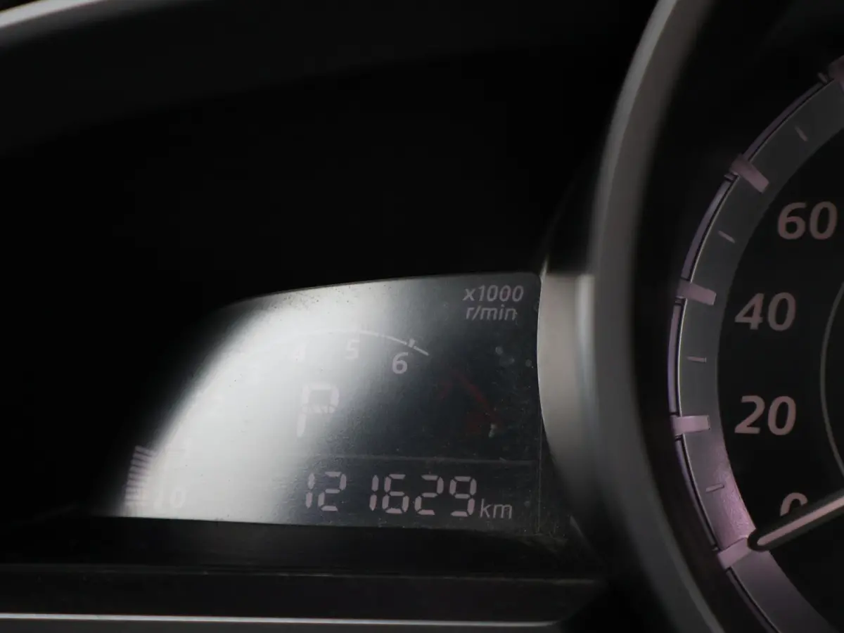 2.0 SKYACTIV-G 120 AUT. + TREKHAAK | STOELVERW. | NAVIGATIE | DAB
