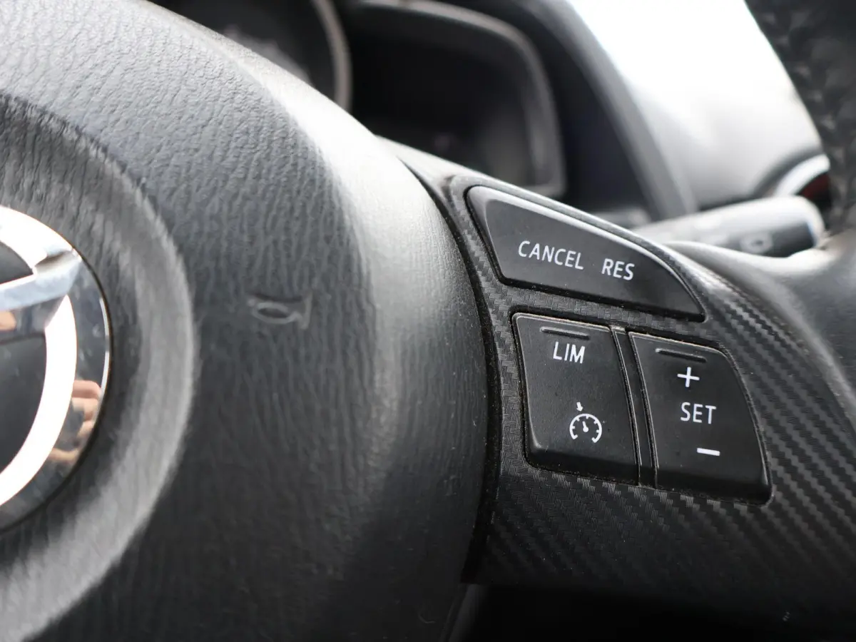 2.0 SKYACTIV-G 120 AUT. + TREKHAAK | STOELVERW. | NAVIGATIE | DAB
