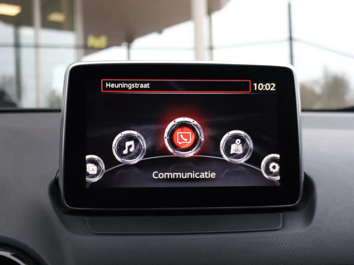 2.0 SKYACTIV-G 120 AUT. + TREKHAAK | STOELVERW. | NAVIGATIE | DAB