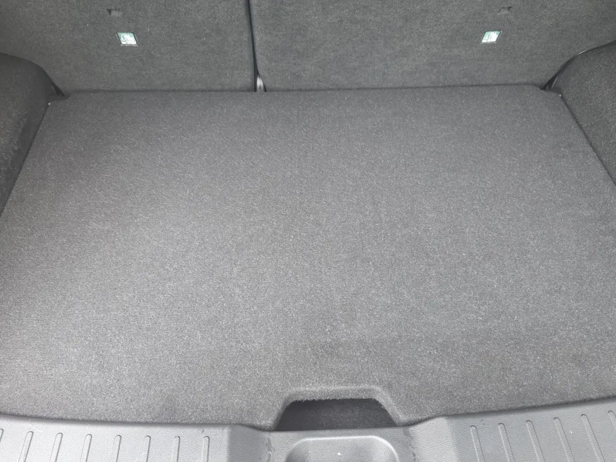 1.0 DIG-T Tekna AUTOMAAT | Trekhaak | Navigatie via Apple Carplay | Cruise Control | Climate Control | Parkeersensoren + Camera