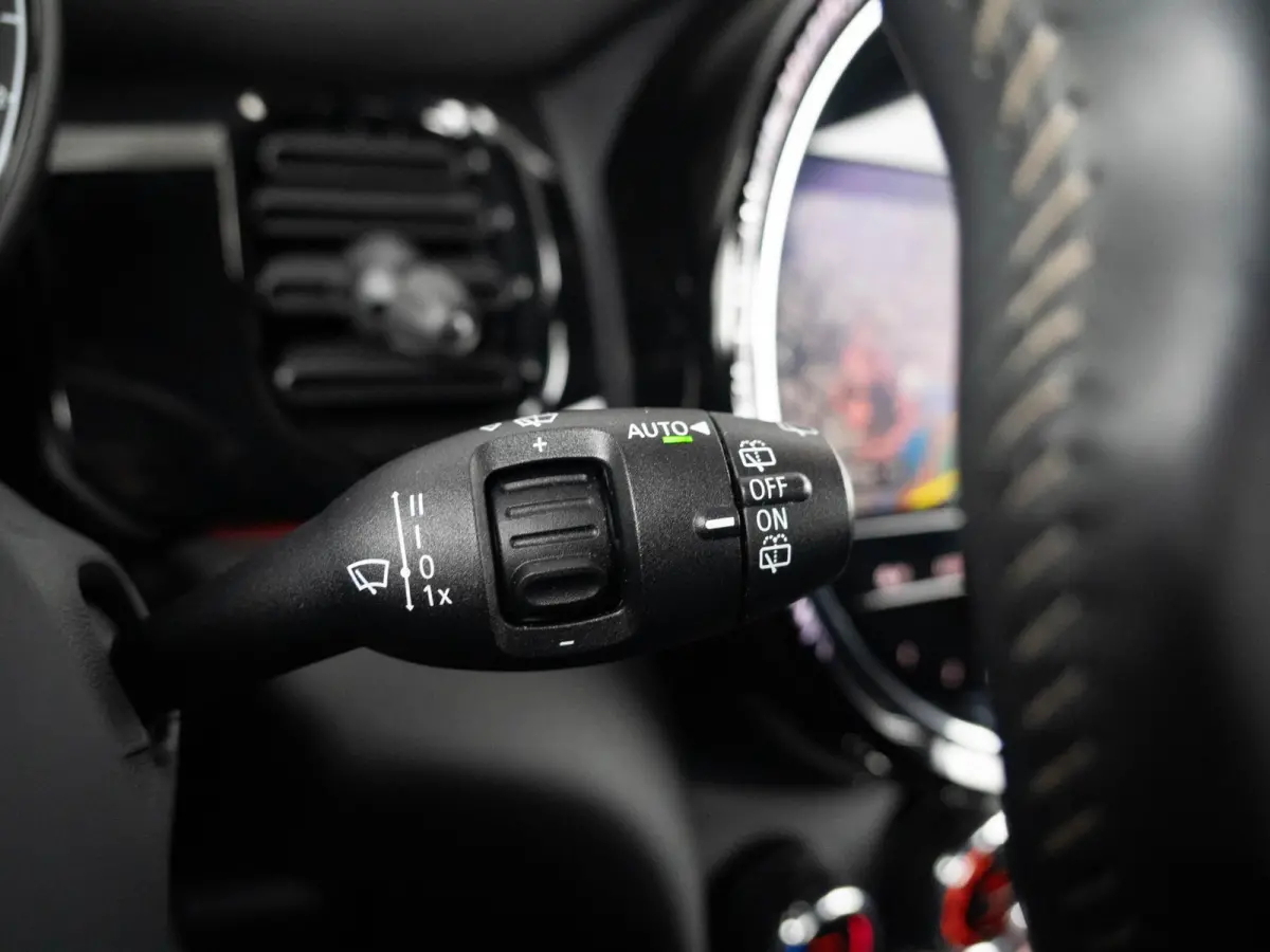 Cooper John Cooper Works pakket | Apple Carplay