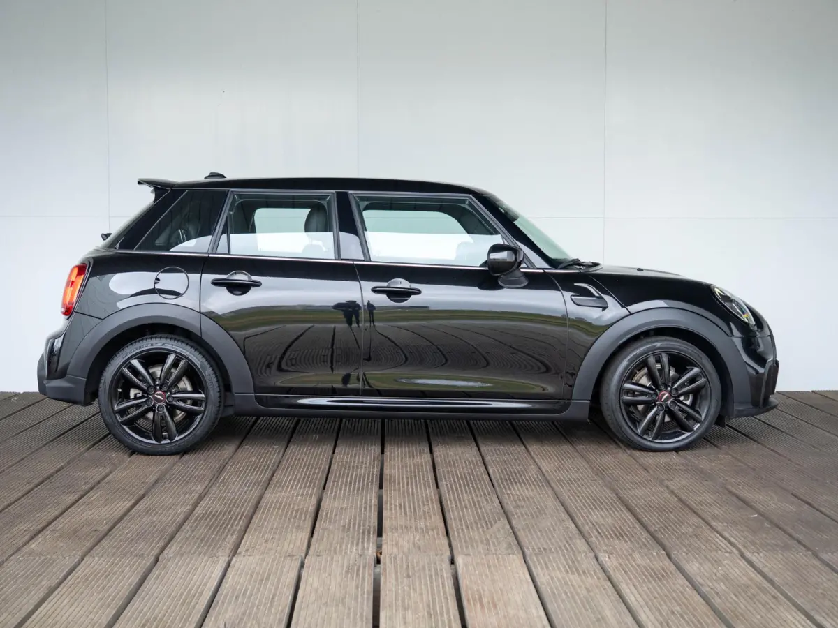 Cooper John Cooper Works pakket | Apple Carplay