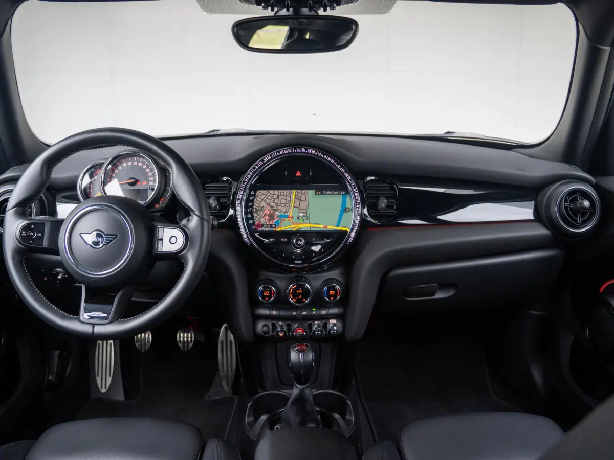 Cooper John Cooper Works pakket | Apple Carplay