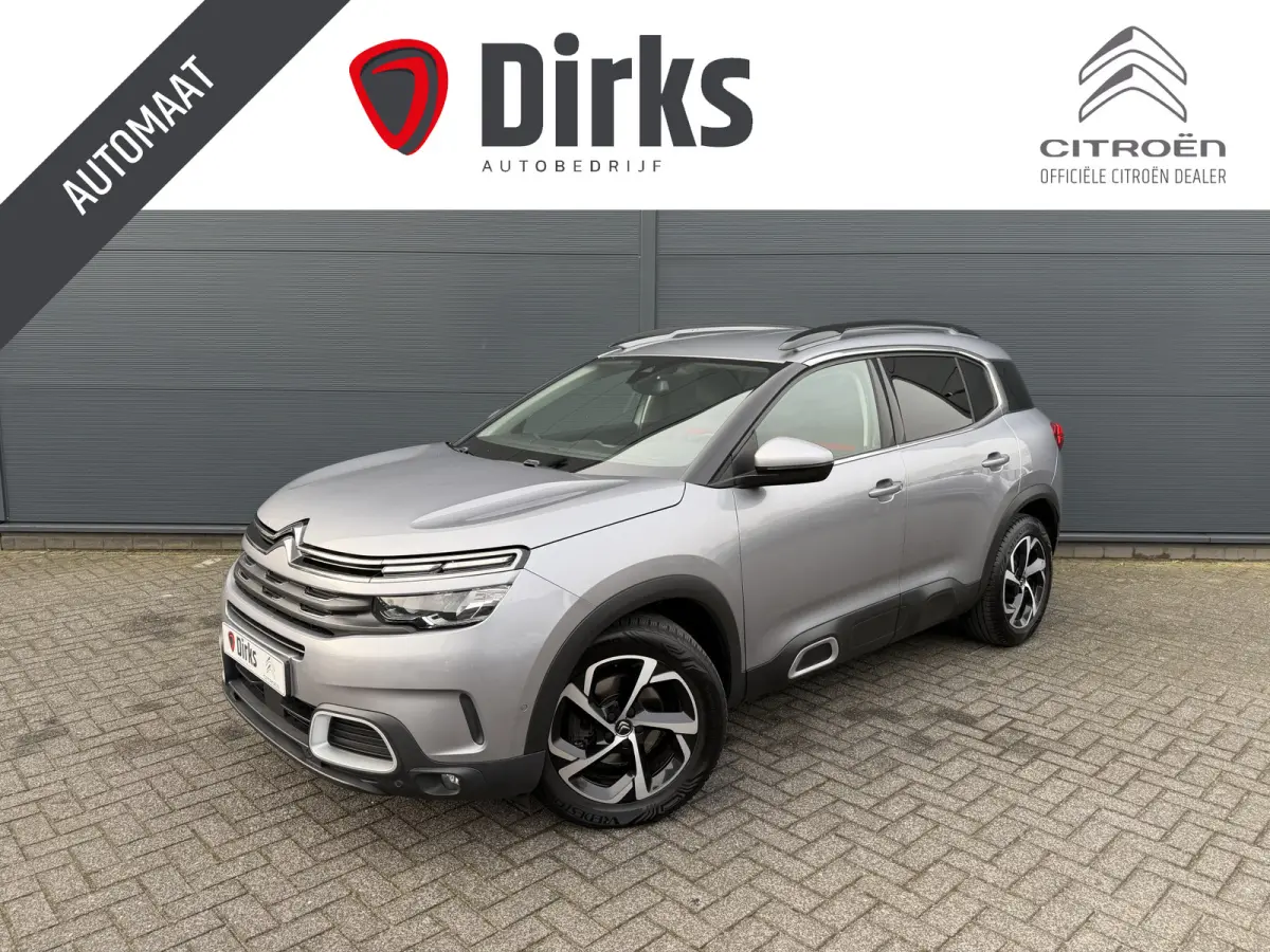180pk Feel (Camera - Keyless Entry - Automatische Airco - Navigatie - Parkeersensoren V+A - 18"incl 4S - Comfort Seats)