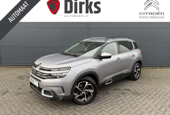 180pk Feel (Camera - Keyless Entry - Automatische Airco - Navigatie - Parkeersensoren V+A - 18"incl 4S - Comfort Seats)