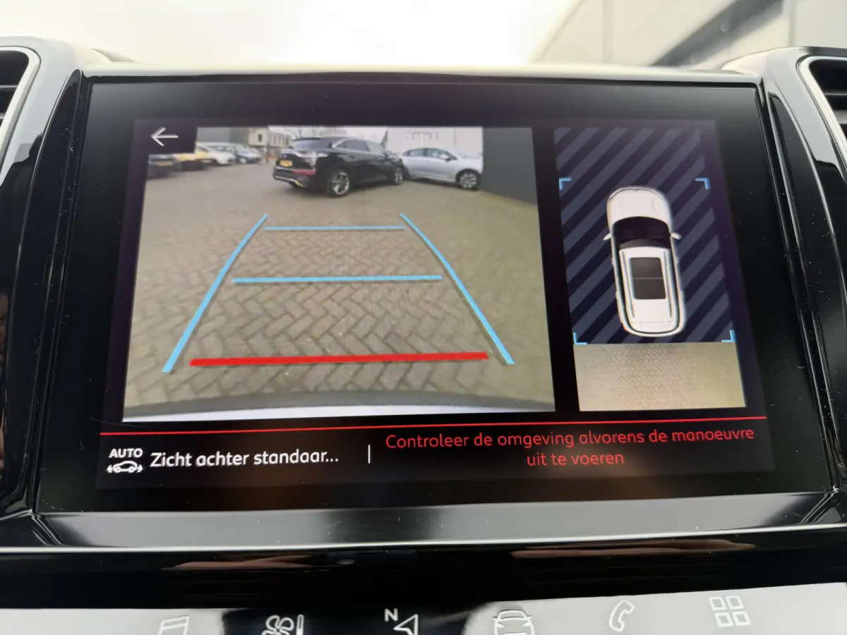 180pk Feel (Camera - Keyless Entry - Automatische Airco - Navigatie - Parkeersensoren V+A - 18"incl 4S - Comfort Seats)