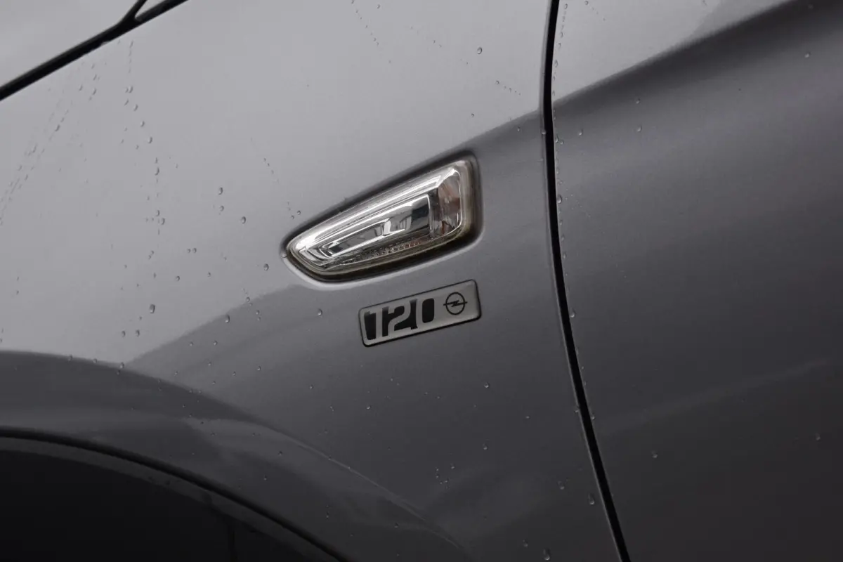 1.2 Turbo 120 Jaar Edition Trekhaak Lane Camera