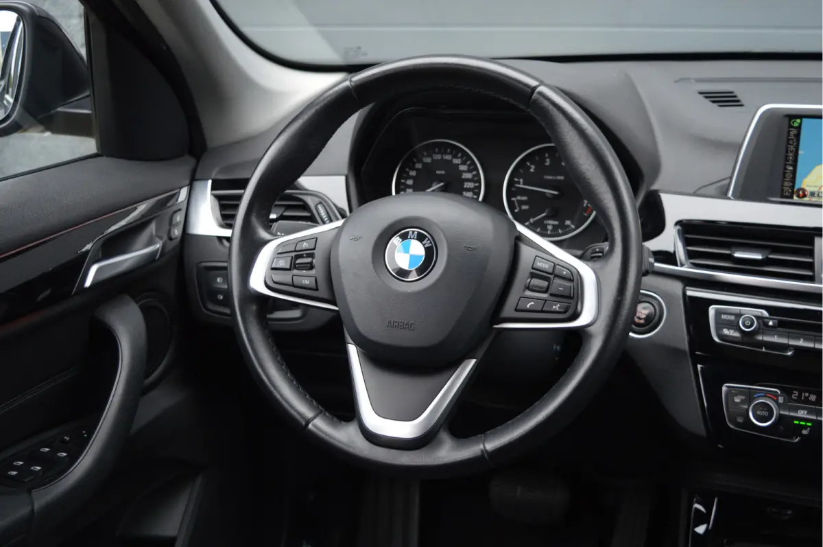 xDrive20i Centennial High Executive | PANO |
