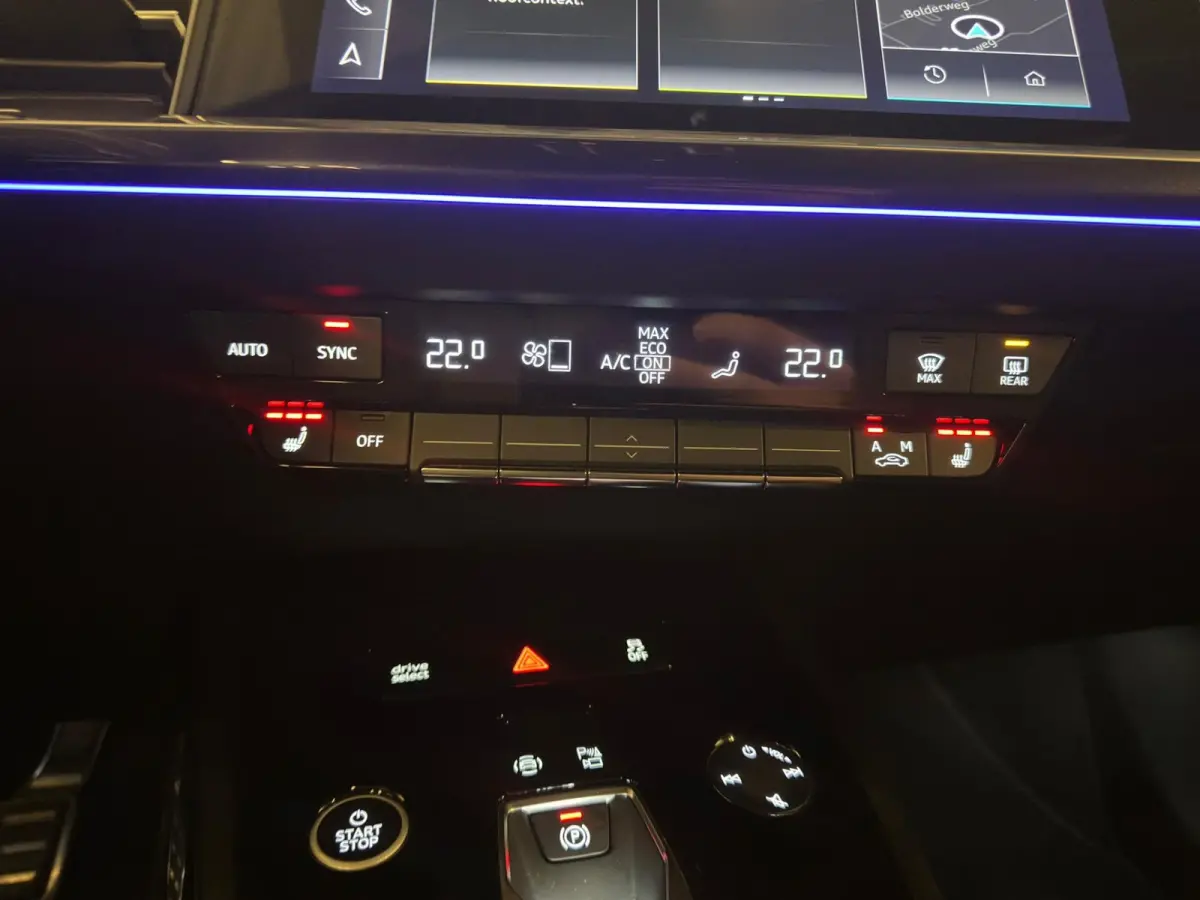 50 quattro Launch S-Line |edition Advanced 77 kWh|SONOS|HUD|