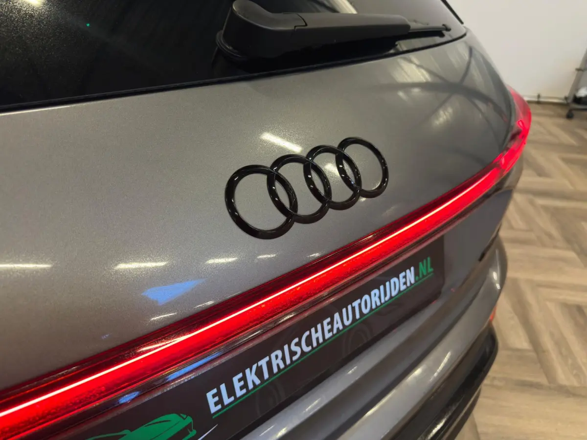 50 quattro Launch S-Line |edition Advanced 77 kWh|SONOS|HUD|