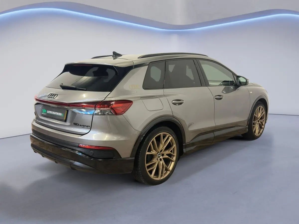 50 quattro Launch S-Line |edition Advanced 77 kWh|SONOS|HUD|