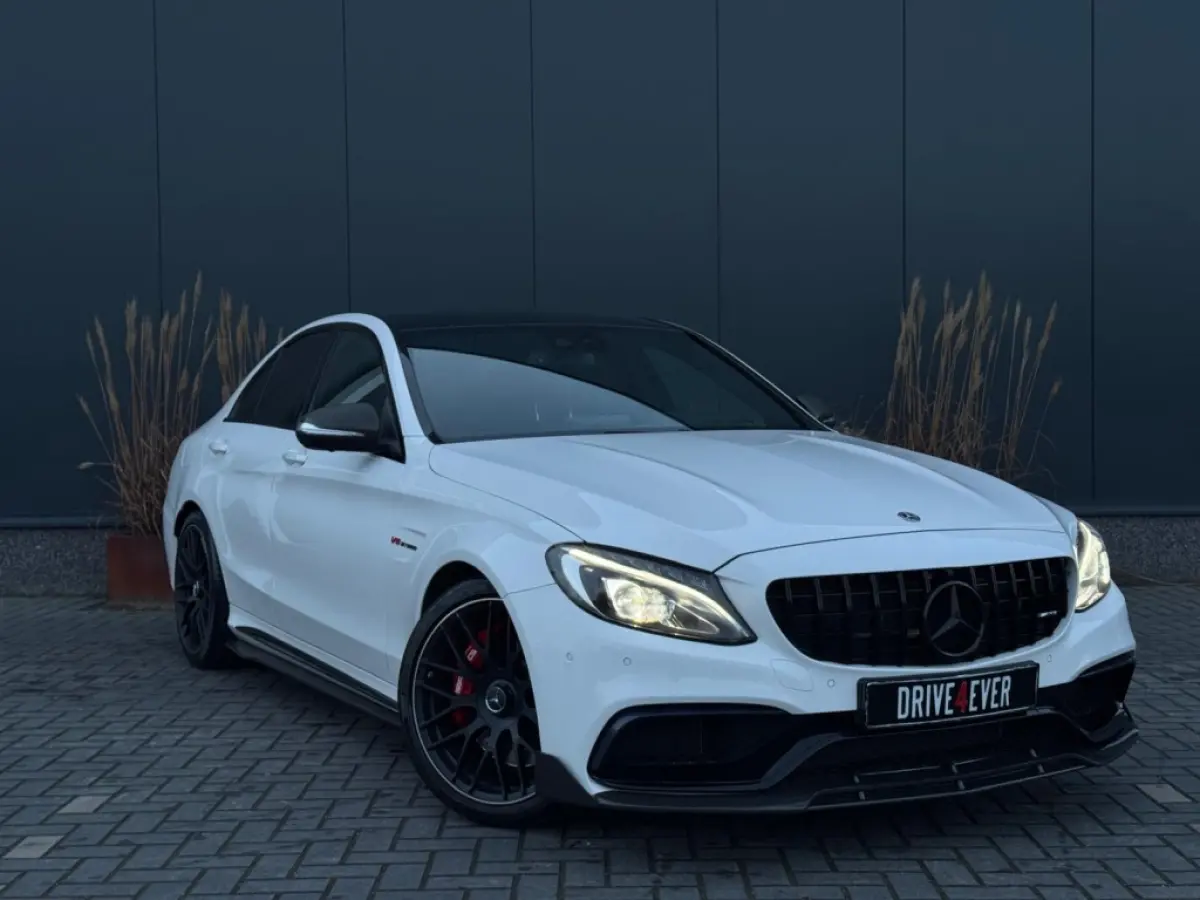AMG 63 NAVI 360 CAMERA LEDER LED SPORTVELGEN