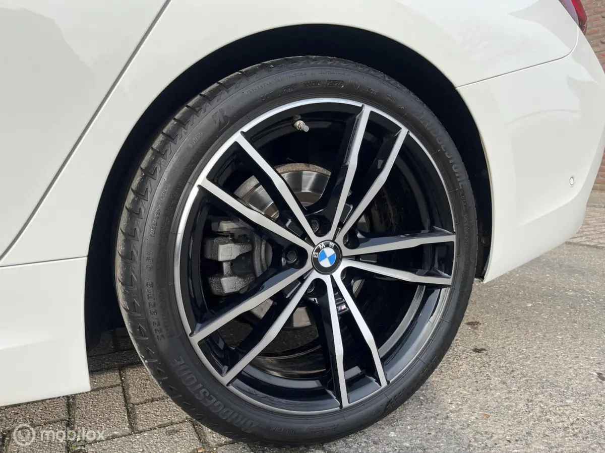 320i Business Edition Plus M-Sport Laser Camera Garantie Premium Bmw