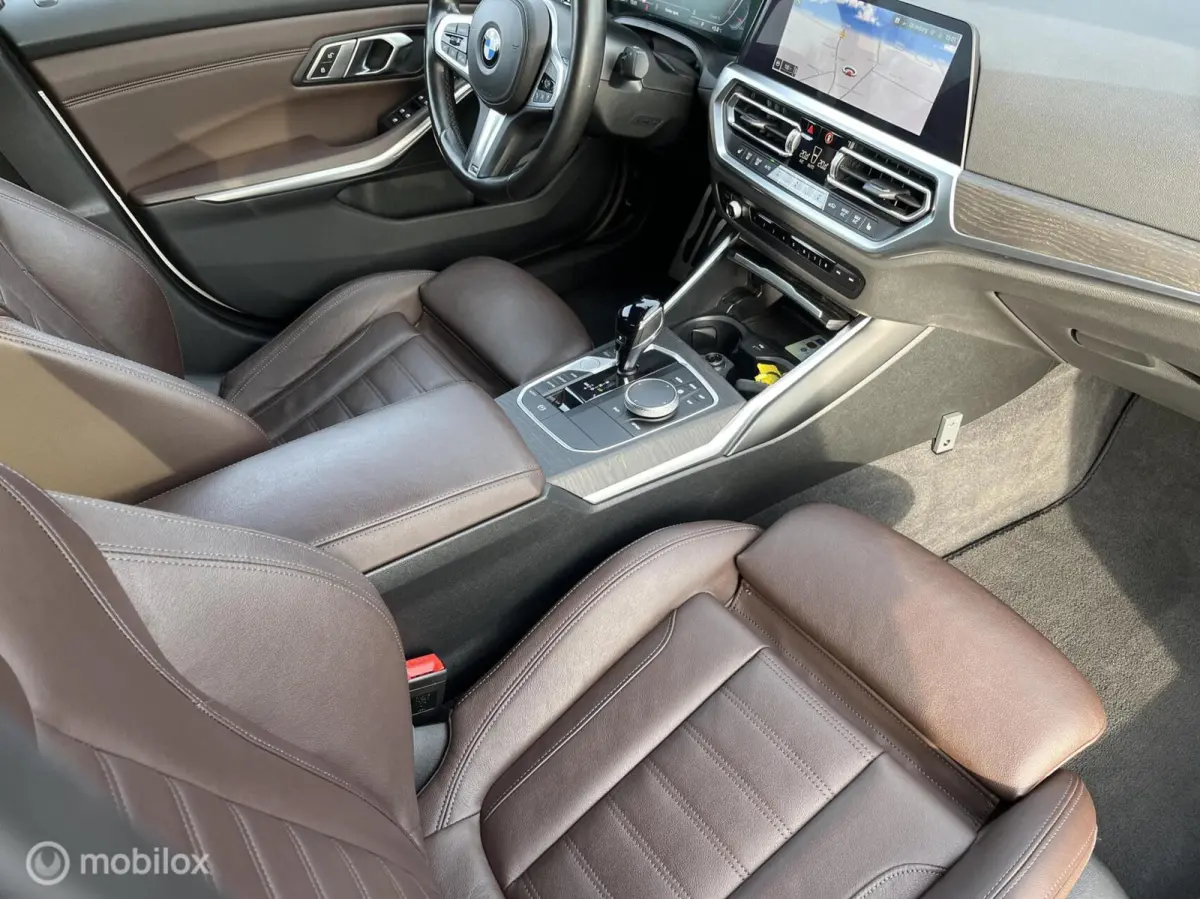 320i Business Edition Plus M-Sport Laser Camera Garantie Premium Bmw