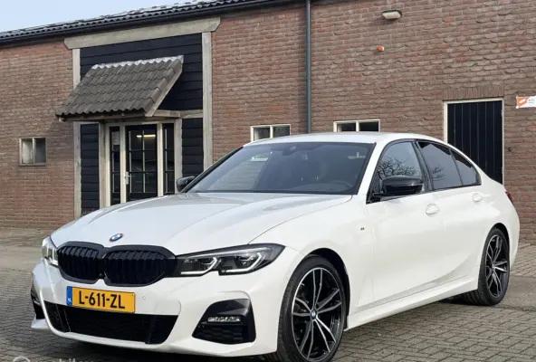 320i Business Edition Plus M-Sport Laser Camera Garantie Premium Bmw