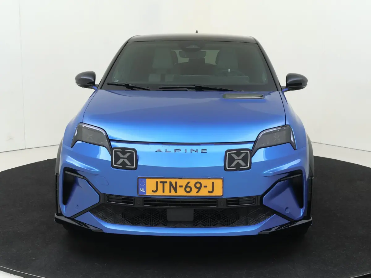 GTS 52 kWh | 19'' SNOWFLAKE met semi-diamant effect | Pack Driving | Blue Alpine remklauwen | Franse Vlag op C Stijl |