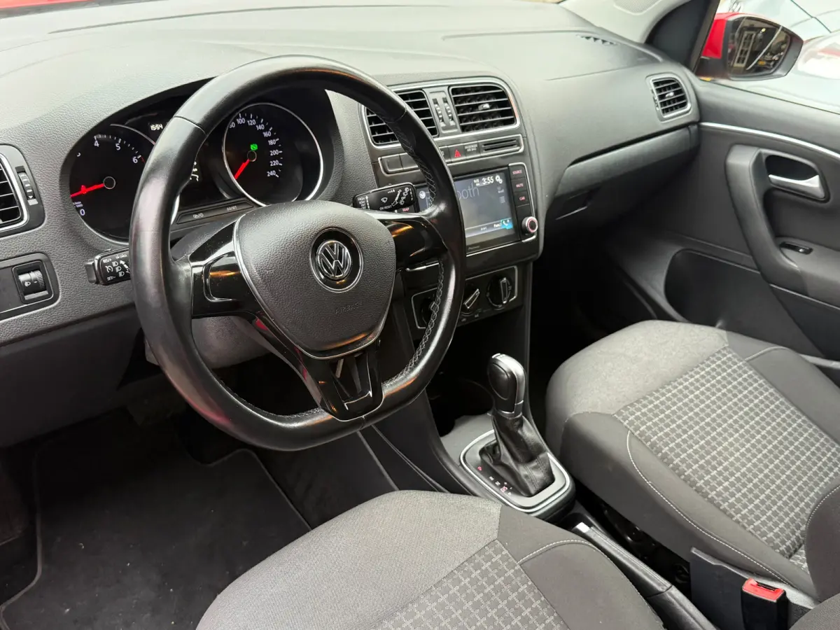 1.2 TSI Comfortline Connected Series Automaat Airco Cruise Nieuwe Apk