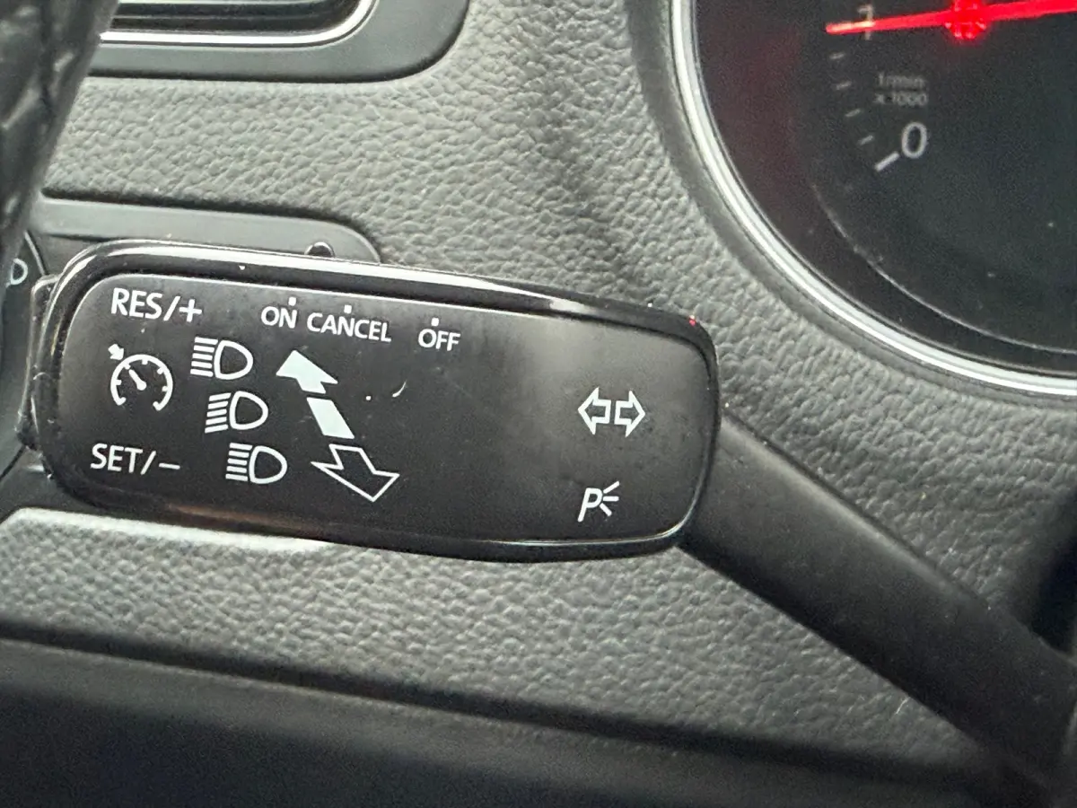 1.2 TSI Comfortline Connected Series Automaat Airco Cruise Nieuwe Apk