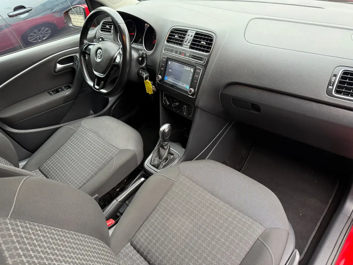 1.2 TSI Comfortline Connected Series Automaat Airco Cruise Nieuwe Apk