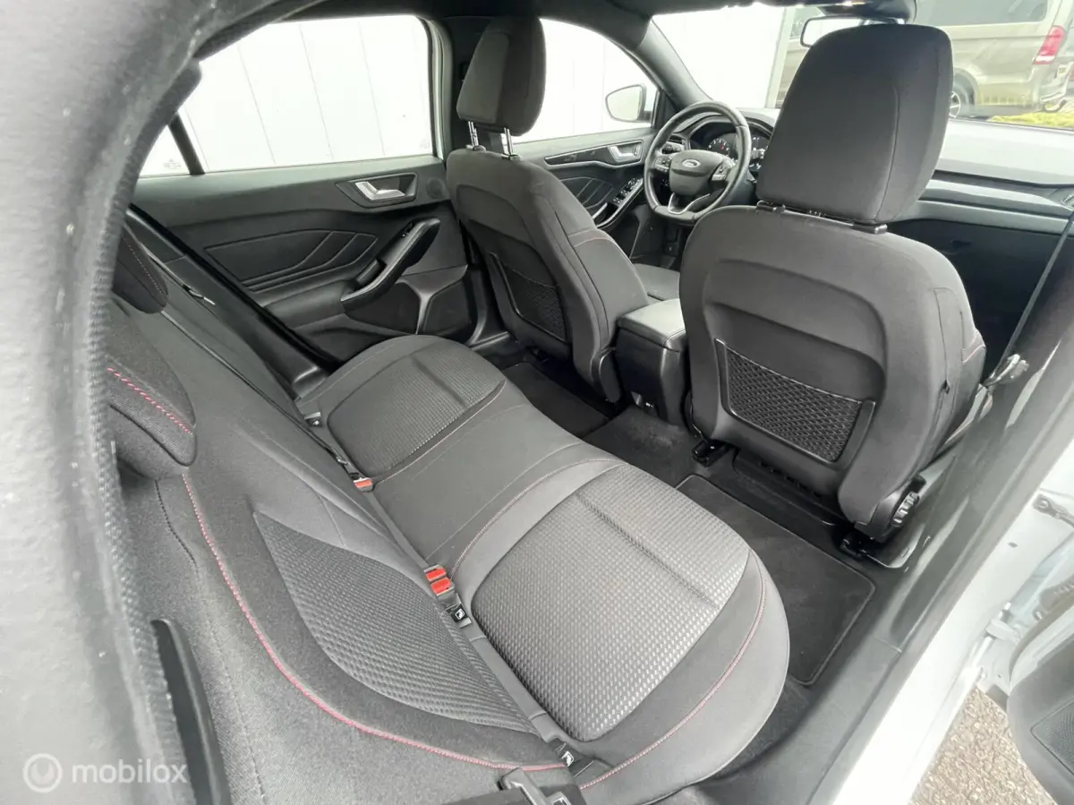 1.0 EcoBoost Hybrid ST Line Business | Bang & Olufsen | Camera | Full Led | Zwarte Hemel | Comfort stoel | Stuur&Stoel Verwarming | Dealer onderhouden |