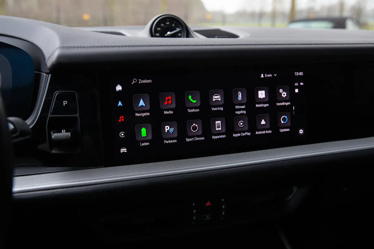 3.0 E-Hybrid , Arctic Grey, SportDesign, Trekhaak, Bijrijdersdisplay, Luchtvering