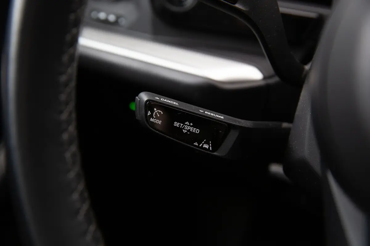 3.0 E-Hybrid , Arctic Grey, SportDesign, Trekhaak, Bijrijdersdisplay, Luchtvering
