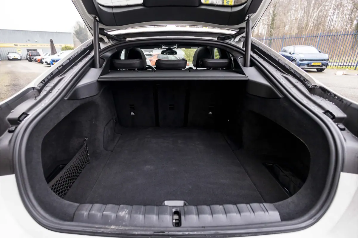 eDrive40 High Executive M-sport 84 kWh SOH 94.3%