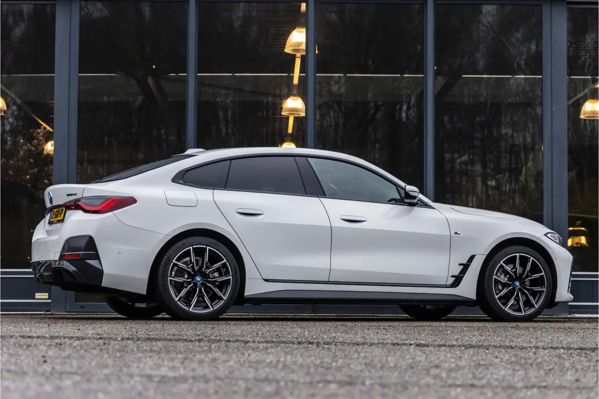 eDrive40 High Executive M-sport 84 kWh SOH 94.3%