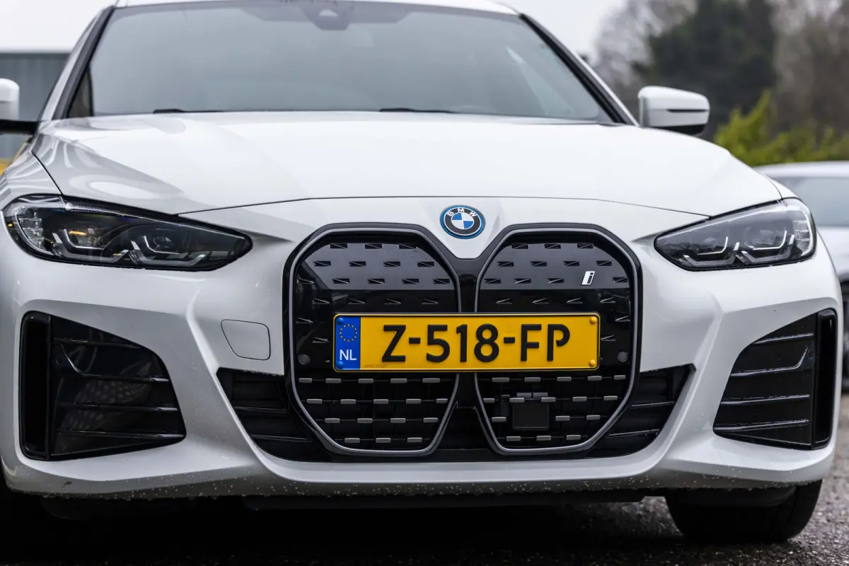 eDrive40 High Executive M-sport 84 kWh SOH 94.3%