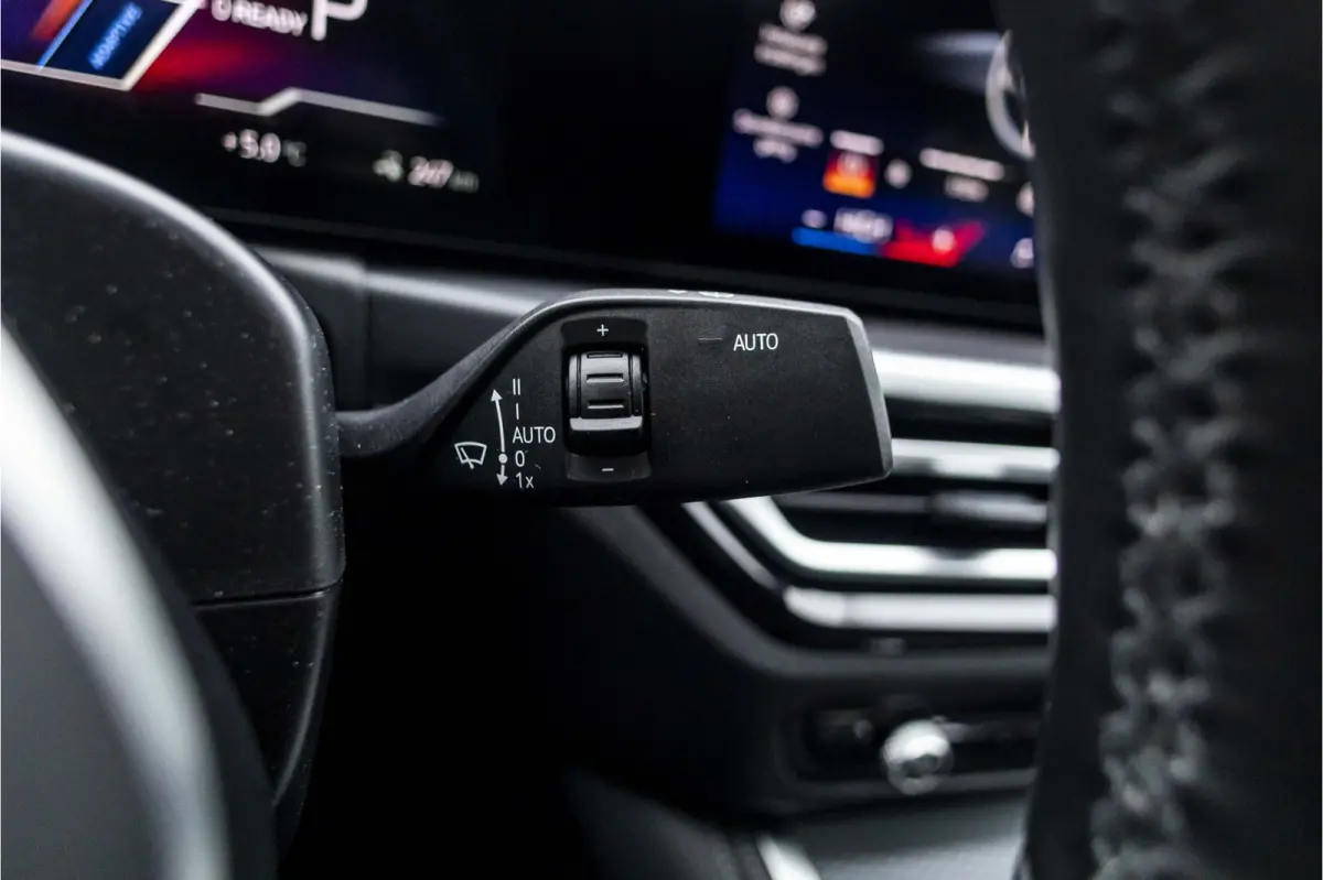 eDrive40 High Executive M-sport 84 kWh SOH 94.3%