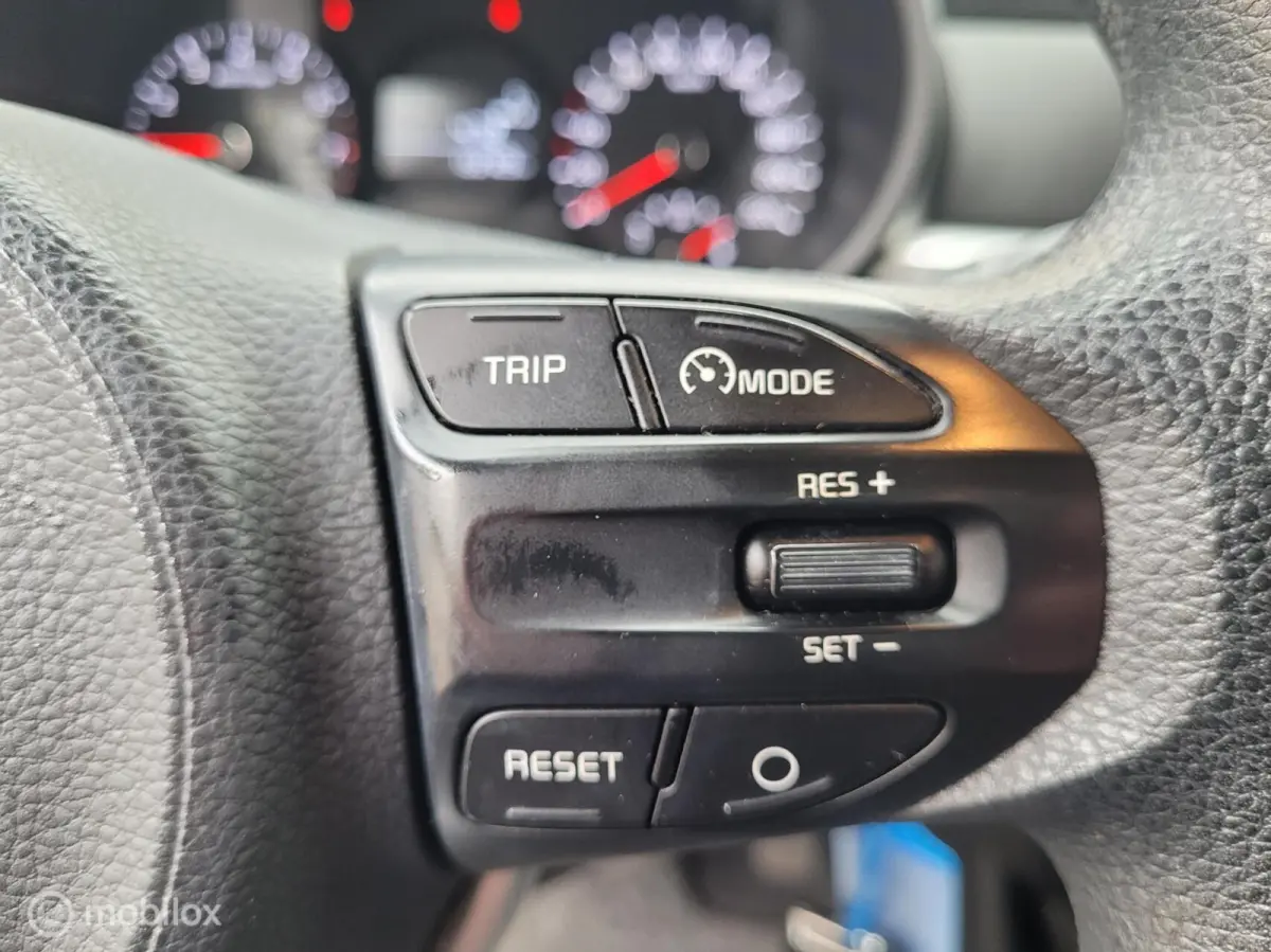 1.0 MPi ComfortPlusLine camera cruise carplay a/c
