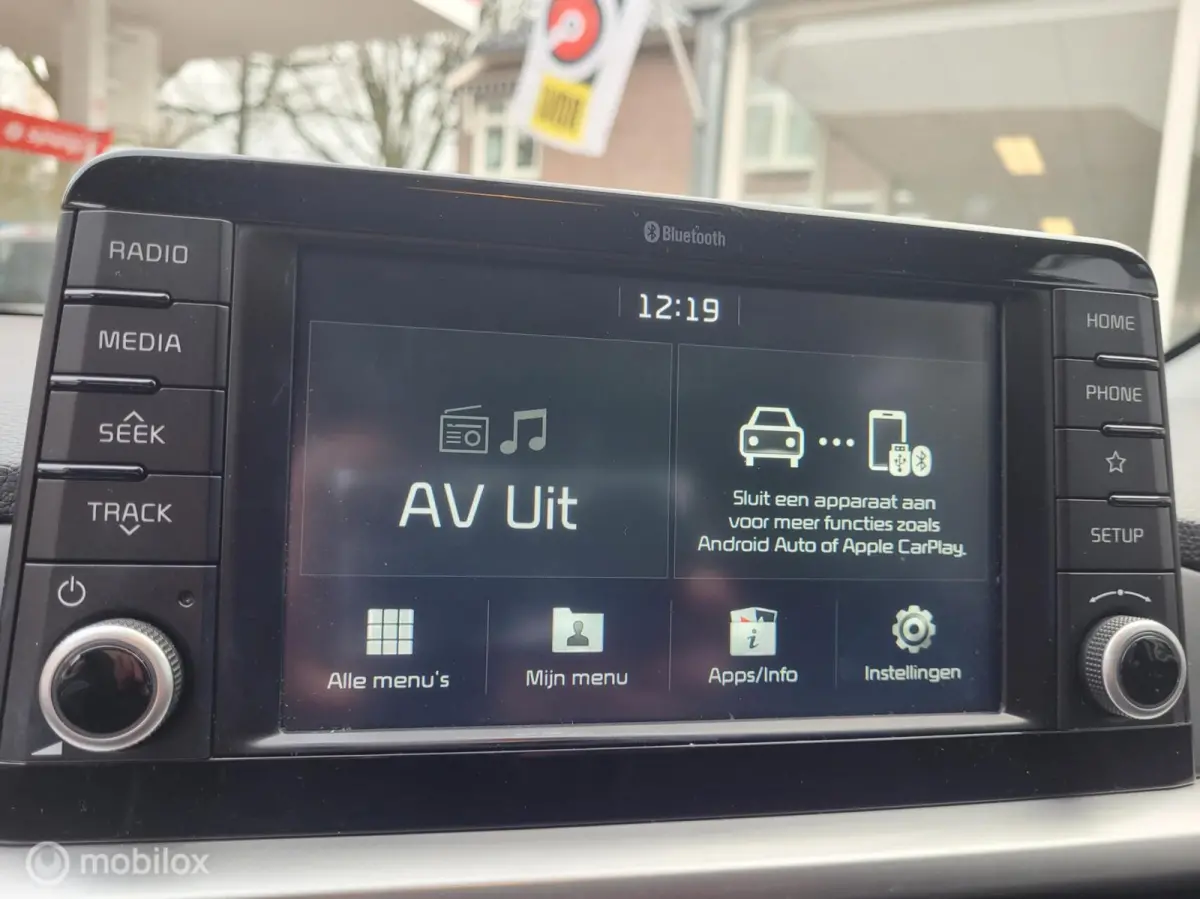 1.0 MPi ComfortPlusLine camera cruise carplay a/c