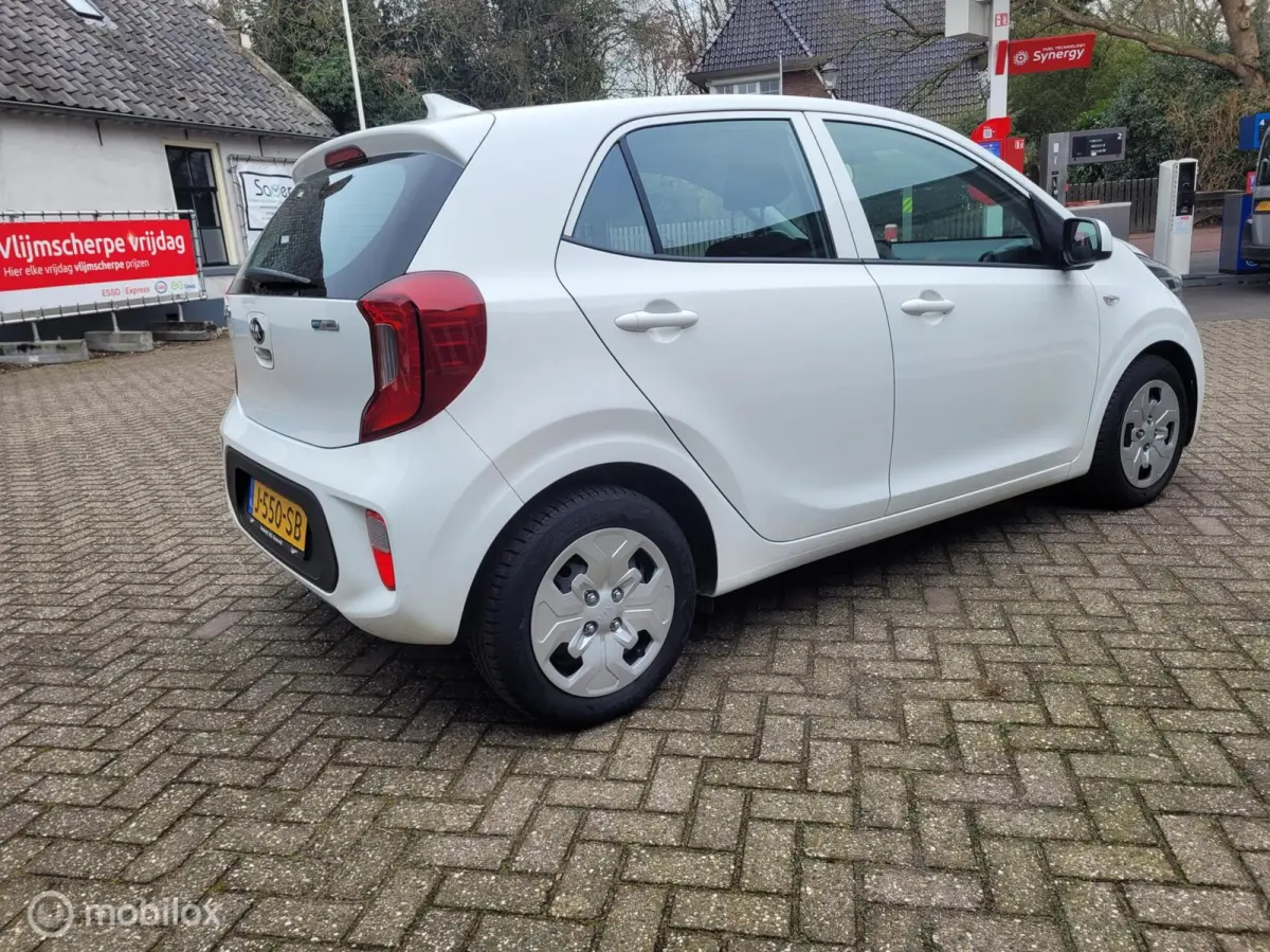 1.0 MPi ComfortPlusLine camera cruise carplay a/c